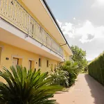 Hotel Baia Di Trainiti Vibo Valentia