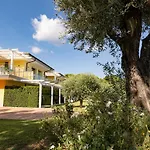 Baia Di Trainiti Hotel