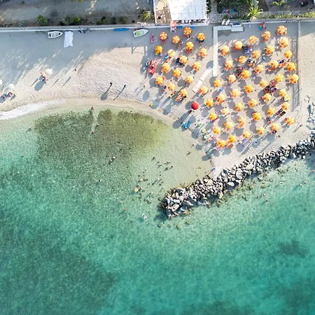 Baia Di Trainiti Hotel