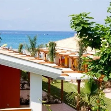 Hotel Baia Di Trainiti Vibo Valentia
