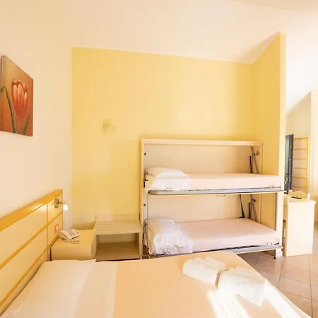 Baia Di Trainiti Hotel