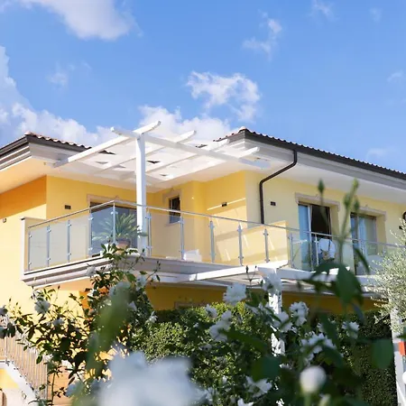 拜亚迪特拉尼缇酒店 3* 维博瓦伦蒂亚