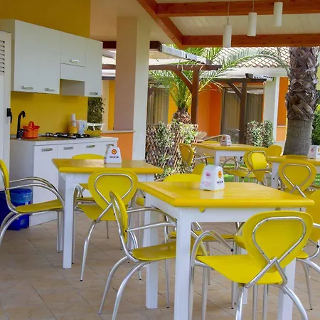 酒店 拜亚迪特拉尼缇酒店 3*