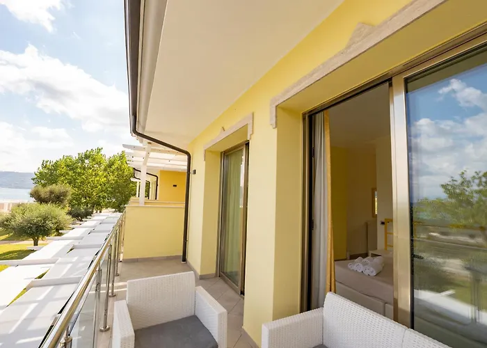 酒店 拜亚迪特拉尼缇酒店 3*