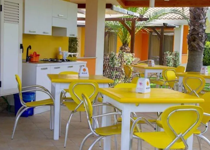 Otel Baia Di Trainiti