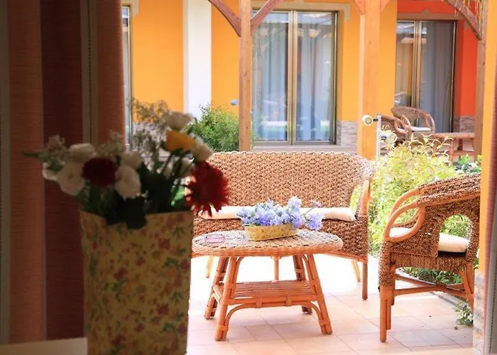 Otel Baia Di Trainiti