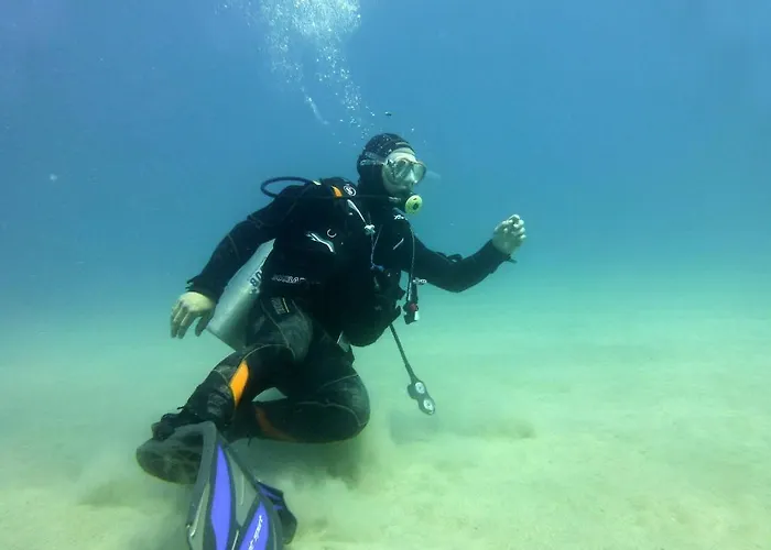 Otel Baia Di Trainiti 3*